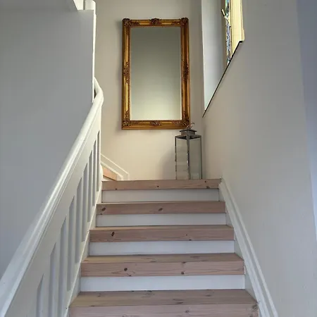 Apartmán Stilvolle Gemuetliche Dg-wohnung In Solingen-ohligs